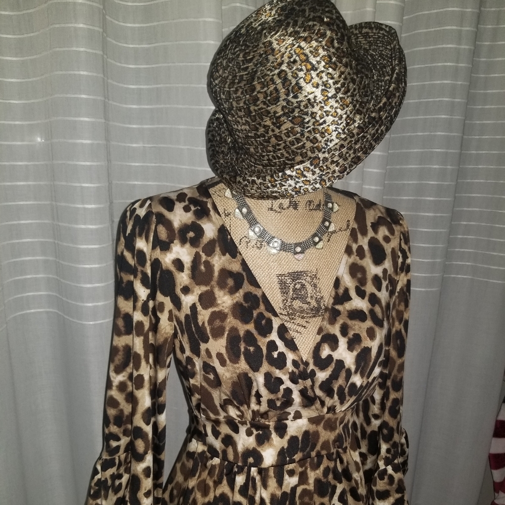 Hat - Picture 3 of 3